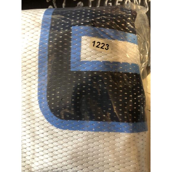 TENNESSEE TITANS #10 Vince Young Football Jersey Reebok Away White NFL Football - Picture 11 of 11